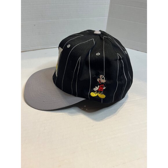Vintage adult unisex Mickey Mouse Pinstripe Snapback Hat By Fresh Caps - Picture 4 of 11